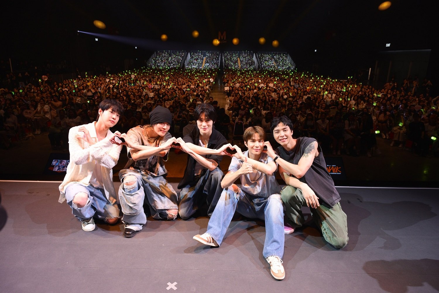 เอสเอ็ม ทรู จับมือ ช้อปปี้ ร่วมเดินไปกับ NCT 127 (เอ็นซีที วันทูเซเว่น) ในกิจกรรมเกมและงานแจกลายเซ็นสุดยิ่งใหญ่ Shopee x NCT 127 'WALK' GAME & FANSIGN EVENT